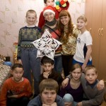 В шестой квартире