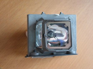 лампа (спереди)